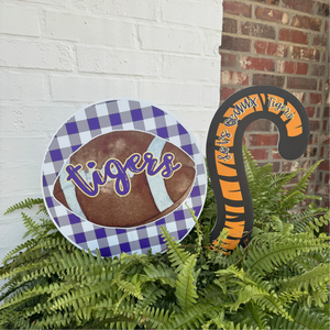 Tigers football gingham circle